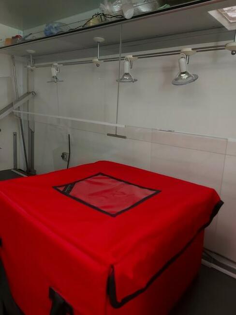 Sklep mobilny, Food track Renault Trafic