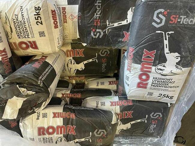 Posypka utwardzająca krzemowa do betonu ROMIX żółty