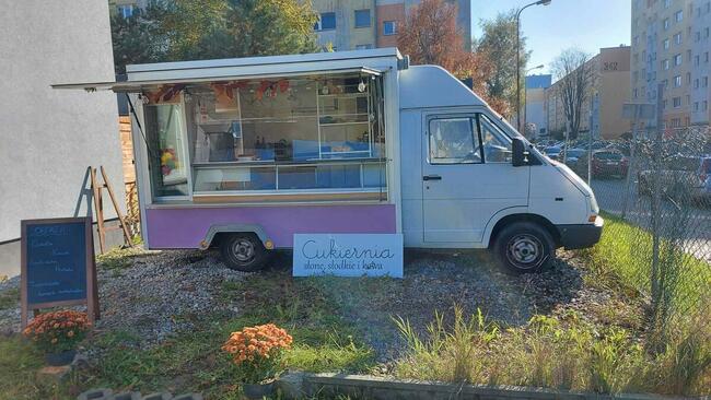 Sklep mobilny, Food track Renault Trafic