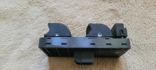 Panel przełącznik szyb wersja 5D do Audi A3 S3 RS3 8P, A6 Q7