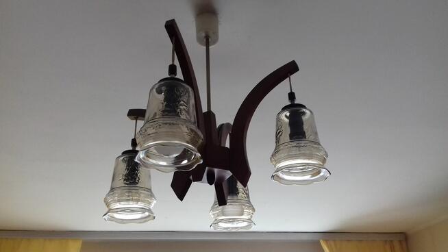 Żyrandol czteroramienny drewniany, do sprzedania