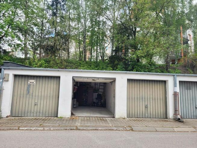 Sprzedam garaż 16 m, ul. Kiepury 20a w Lublinie.