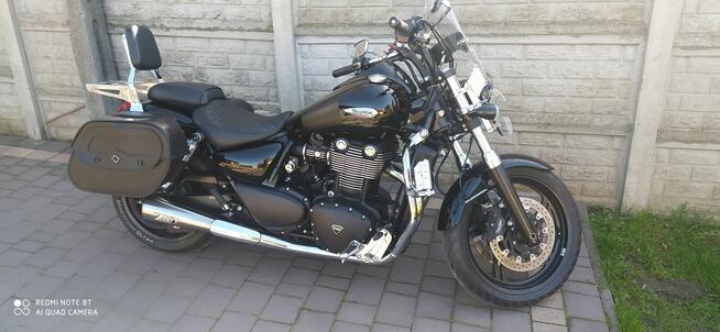 Czyszczenie motocykli oraz łańcuchów napędowych.