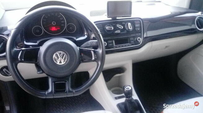 Volkswagen VW UP! High UP!