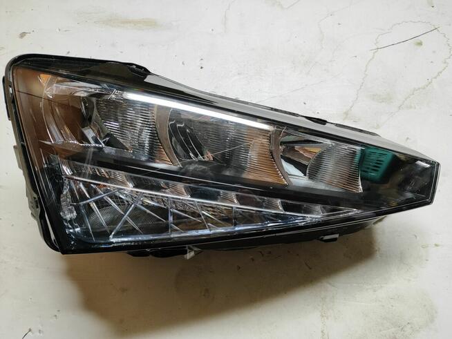 SKODA SCALA REFLEKTOR LED 657941016