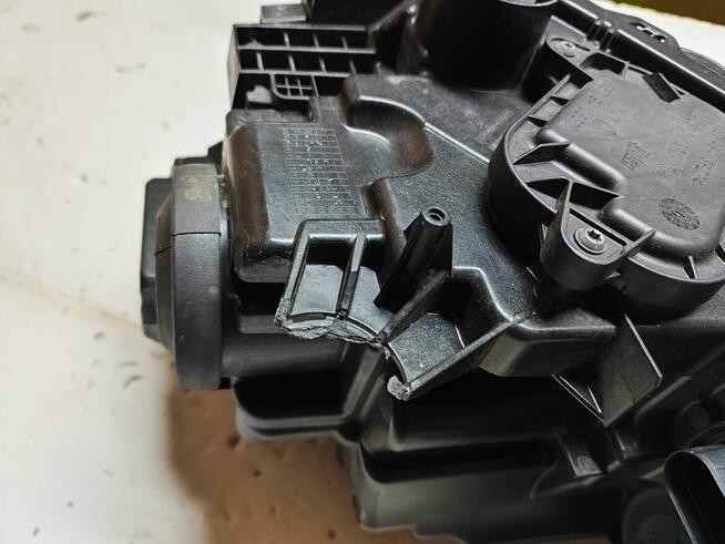 SKODA SCALA REFLEKTOR LED 657941016