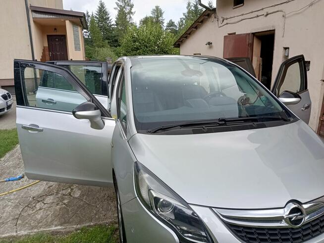 Zafira Tourer 1,6 170KM.