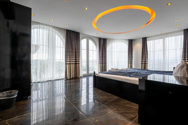 Willa z widokiem na morze w Kargicak w Alanyi - Turcja