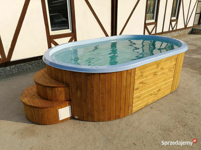 BASEN WOLNOSTOJĄCY 370 Zabudowa drewniana, schody, pokrywa