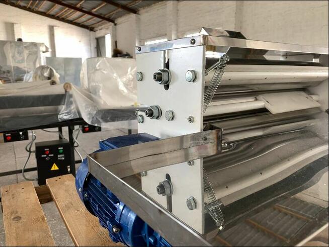 Wałkowarka do ciasta (wałkarka) do lawaszu RL-500N (blat)