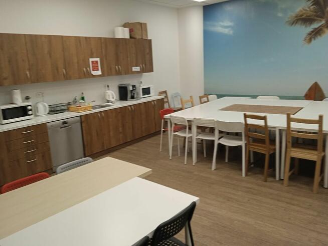 ATLAS TOWER ! Aleje Jerozolimskie 123, 02-017 Warszawa