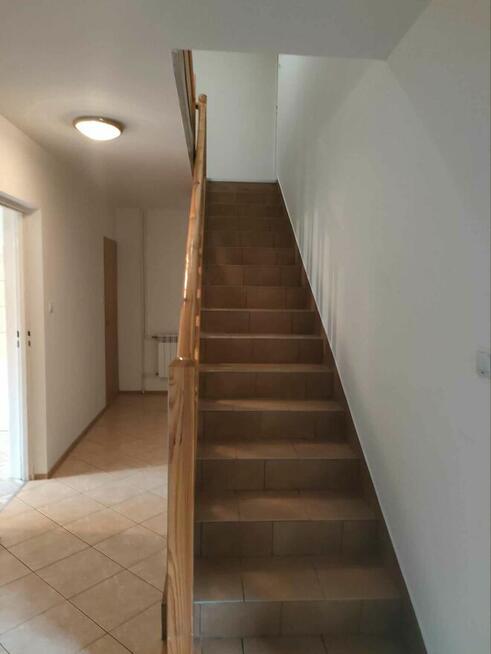 Dom z działką, budynek gospodarczy z częścią mieszkalną