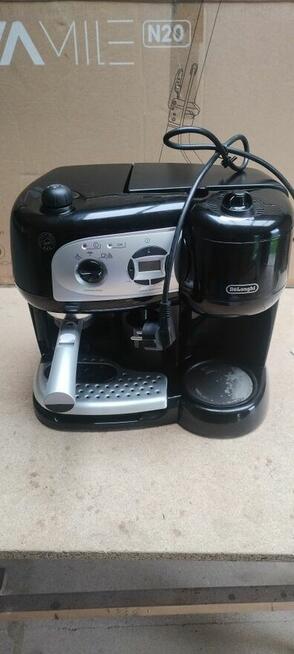 Express do kawy przelewowy DeLonghi