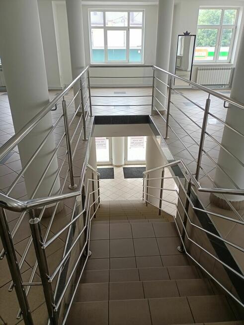 Sprzedam budynek w centrum miasta Radzyń Podlaski 4 piętra 4