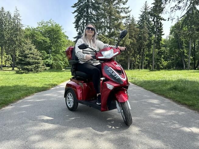 Skuter elektryczny trójkołowy Fasti 3 Max, czerwony