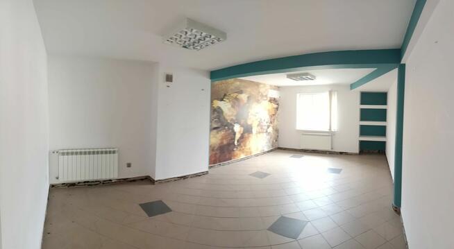 Sprzedam budynek w centrum miasta Radzyń Podlaski 4 piętra 4