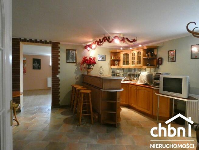 Malowniczo usytuowany komfortowy dom wolnostojacy !!