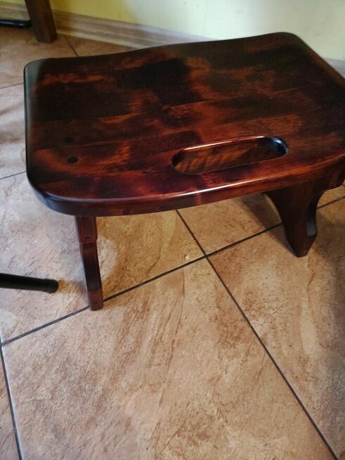 Sprzedam drewniane Stołki i stojaki na mega duże rolki kuche