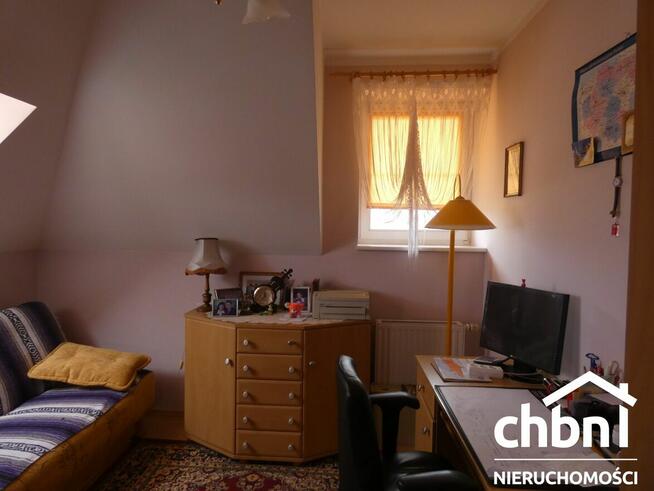 Malowniczo usytuowany komfortowy dom wolnostojacy !!