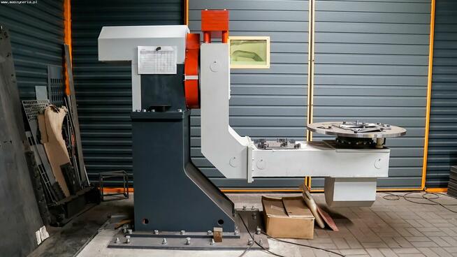 Zrobotyzowana cela do cięcia i spawania laserowego FANUC M-7