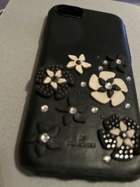 Etui na IPHON Czarne SWAROVSKI OZDOBY