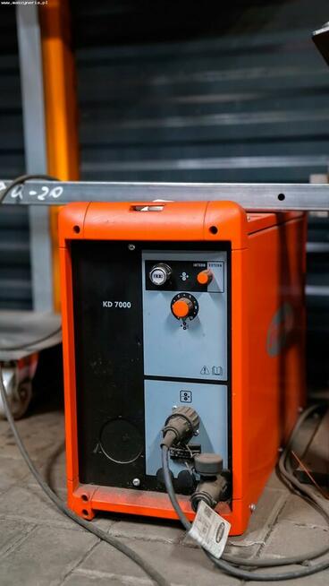 Zrobotyzowana cela do cięcia i spawania laserowego FANUC M-7