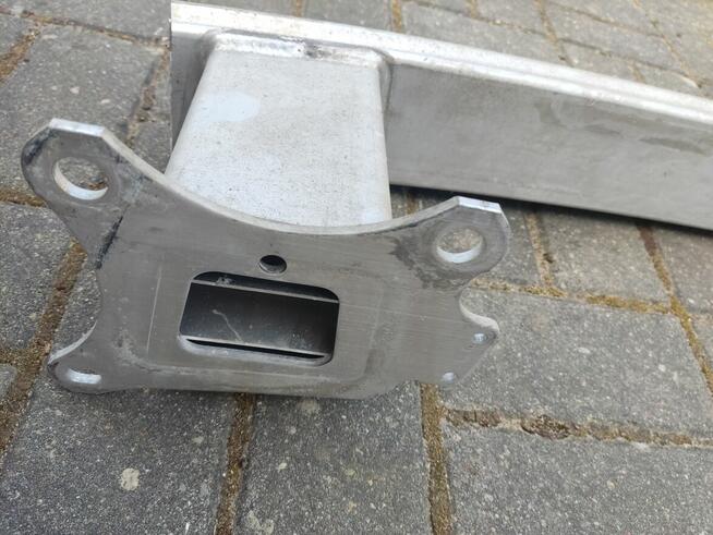 Wzmocnienie tylnego zderzaka Ford Focus MK-3