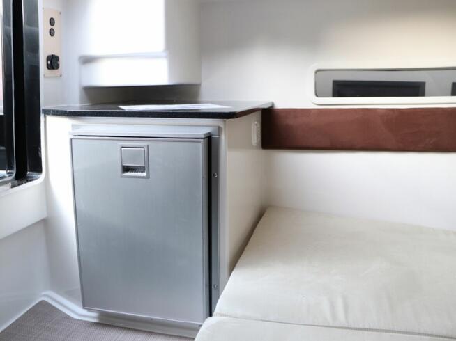 Nowa Łódź Motorowa Atlantic Marine 690 z przyczepą Eskapader