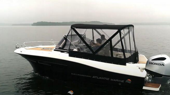 Nowa Łódź Motorowa Atlantic Marine 690 z przyczepą Eskapader