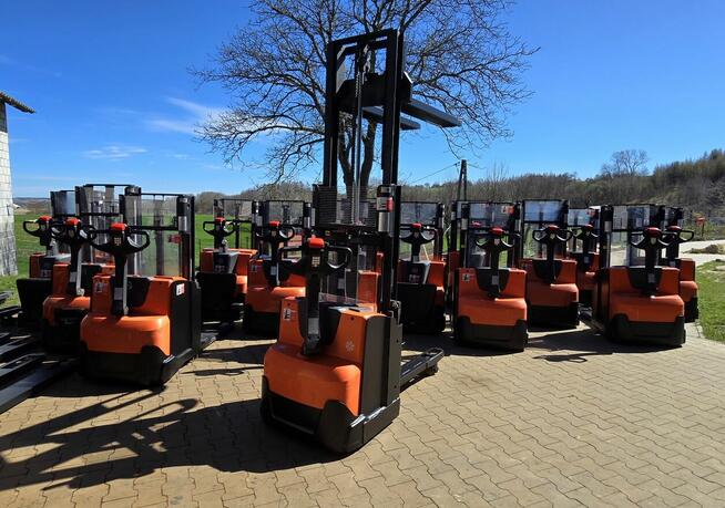 Używany paleciak elektryczny BT Toyota Staxio