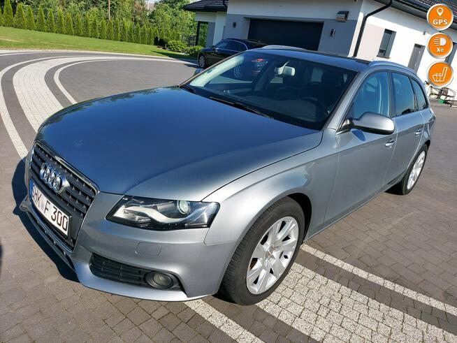 Audi A4 xenon led navi chromy ładny egzemplarz