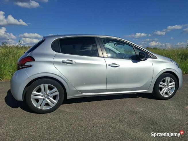 Peugeot 208 1.2 PureTech Style 2018