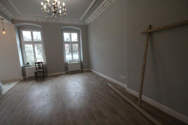 3pok, 110met, ok. Placu Grunwaldzkiego PO REMONCIE (Wrocław)