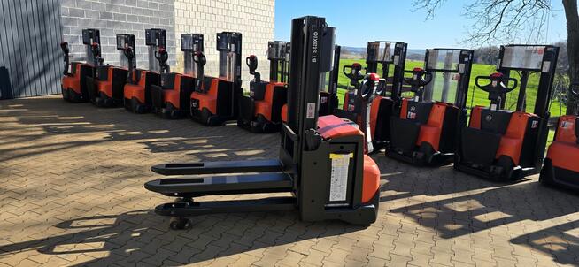Używany paleciak elektryczny BT Toyota Staxio