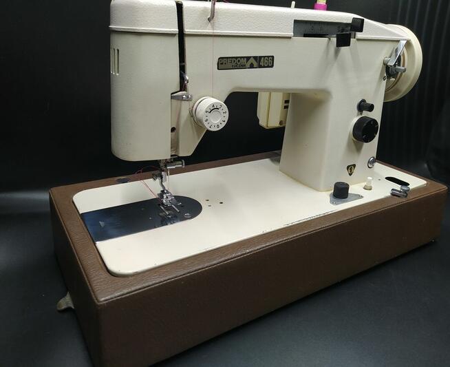 Łucznik 466 Maszyna do szycia skóry, jeansu smyczy ROK GWAR