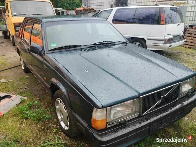 Volvo 744 2.3 benzyna 1989 klima unikat tył napęd import