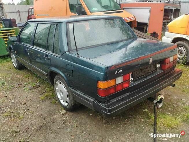 Volvo 744 2.3 benzyna 1989 klima unikat tył napęd import