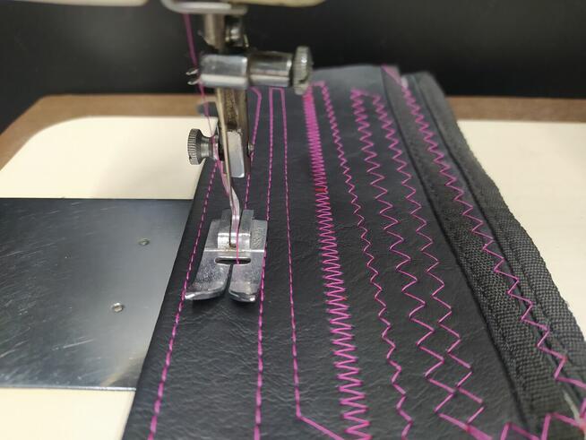 Łucznik 466 Maszyna do szycia skóry, jeansu smyczy ROK GWAR