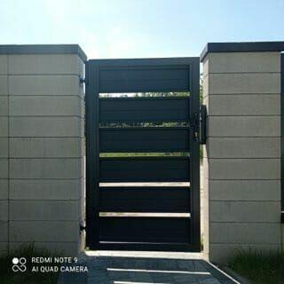 Sztachety metalowe szerokie 21 cm