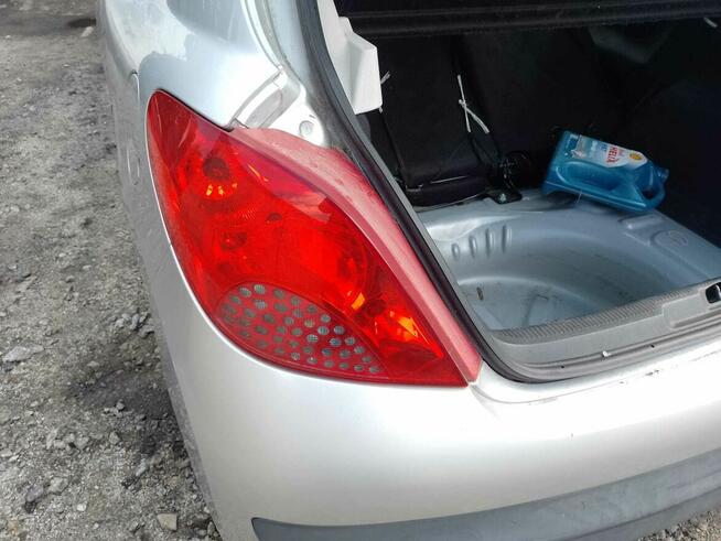 Lampy Tylne Kompletne Od Peugeota 207*2007 r*Hec bek.