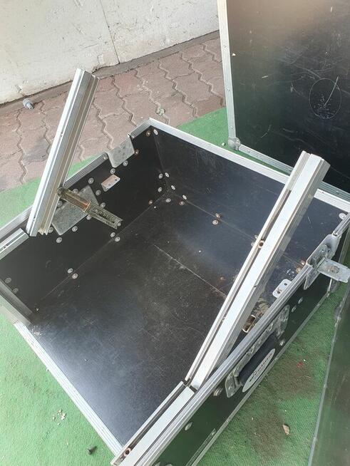 Skrzynie transportowe Barczak