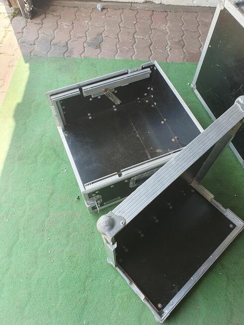 Skrzynie transportowe Barczak