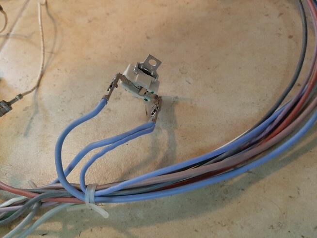 piekarnik BOSCH HBN43W350/02 - wiązka elektryczna