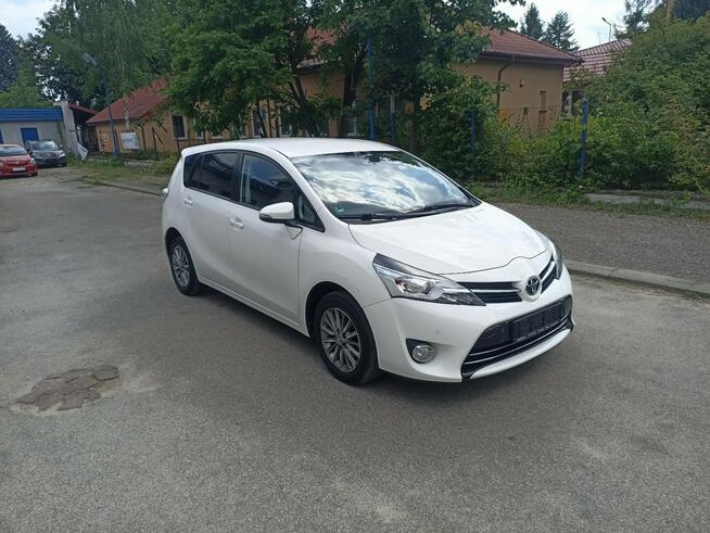 Toyota Verso Or. lakier, kamera, dokumentacja przebiegu, TOP STAN