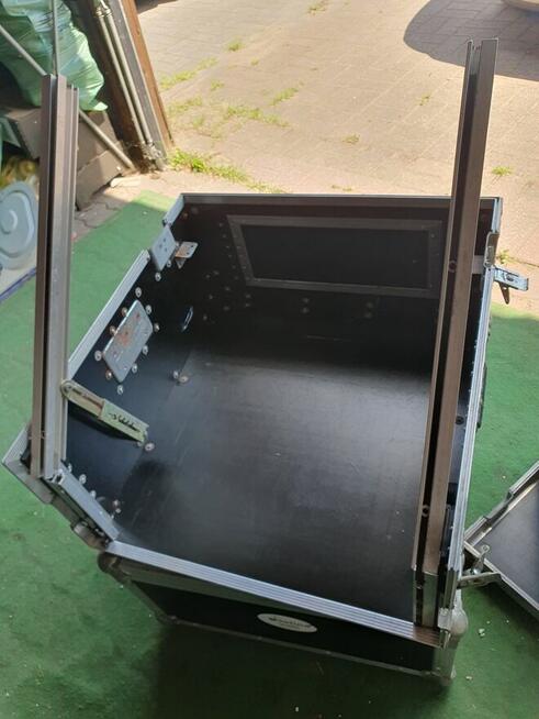 Skrzynie transportowe Barczak