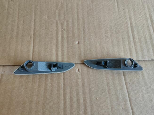 Kierunkowskazy boczne od Fiata Tipo II gen