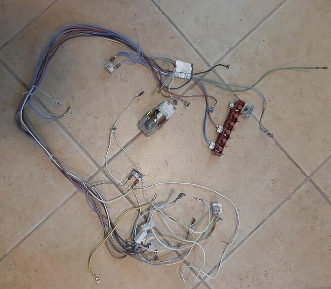 piekarnik BOSCH HBN43W350/02 - wiązka elektryczna