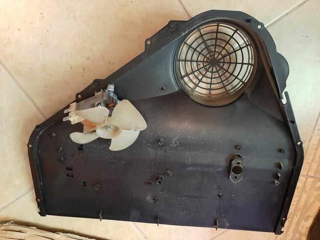 piekarnik BOSCH HBN43W350/02 - wiatrak chłodzący