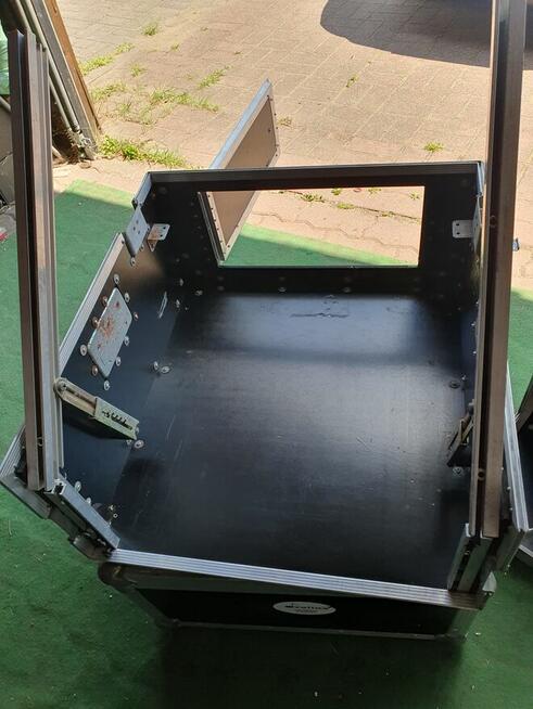 Skrzynie transportowe Barczak