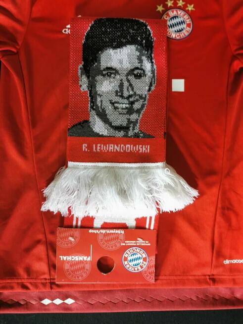 Bayern Lewandowski KOSZULKA SZALIK 2015-2016 Dla pasjonata